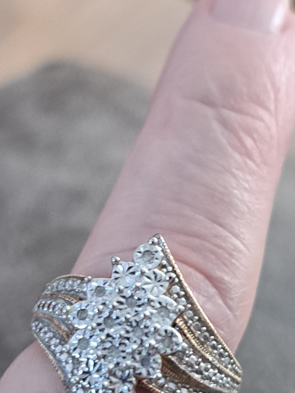 925 Vintage-Inspired White Crystal Cluster Ring